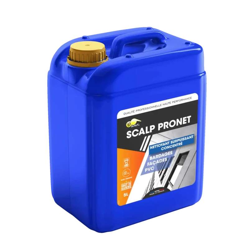 Degreaser and cleaner for facades
