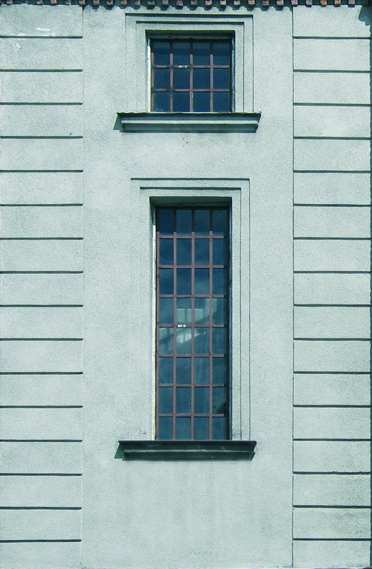 Limestone and mineral facade cleaner