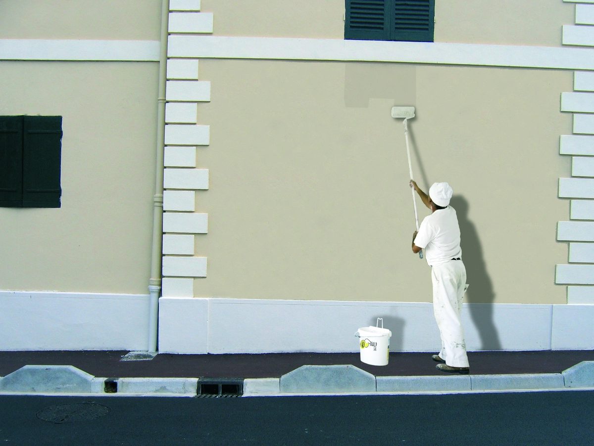 Anti-graffiti isolation primer